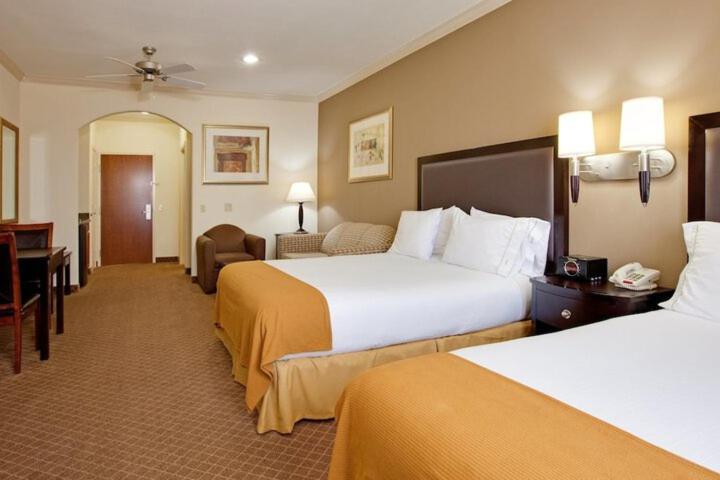 Aspen Grand Hotel Laporte Ла-Порт Екстер'єр фото